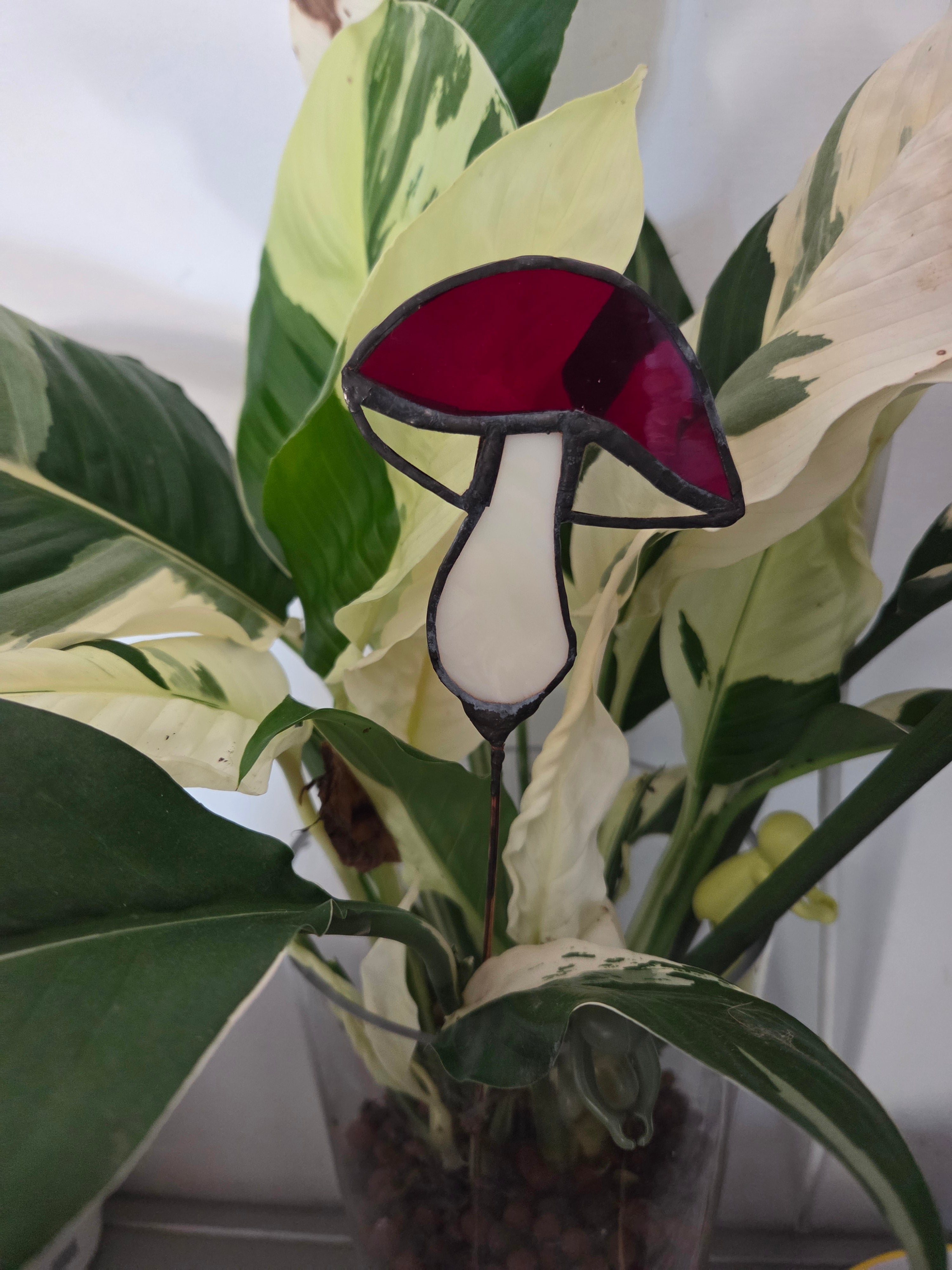 Handcrafted leadlight glass mushroom plant stake decoration - Red